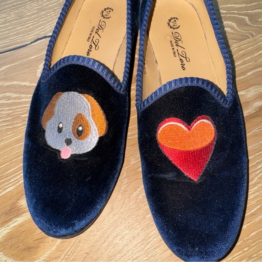 Del Toro Navy Velvet dog heart loafers flats slippers Womens 8 Italian Luxury - Picture 3 of 9